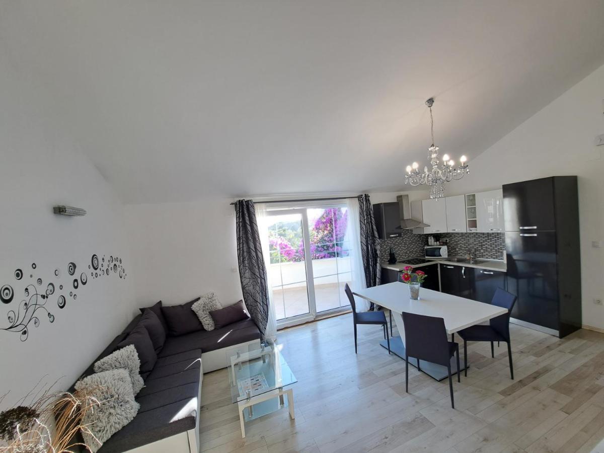 Apartment Oaza Mira Tribalj Extérieur photo